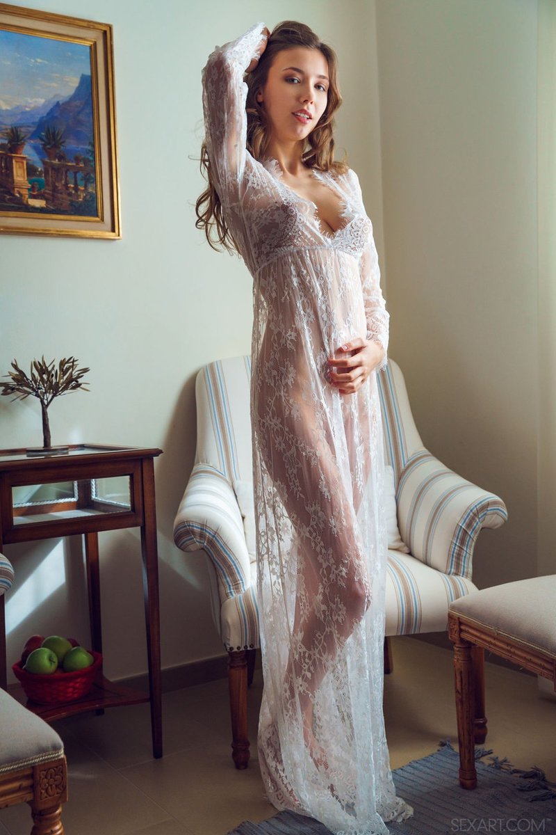Любовь, 22
